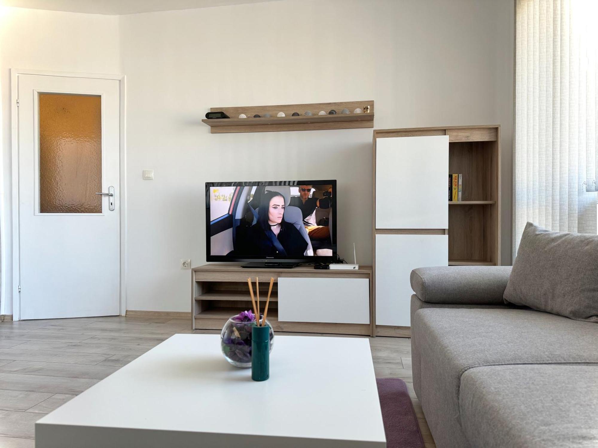Restful Apartment For 4 Guests In Burgas City Exterior foto